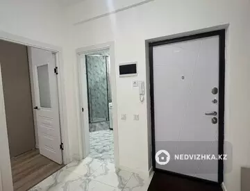 1-комнатная квартира, этаж 2 из 6, 47 м², На длительный срок