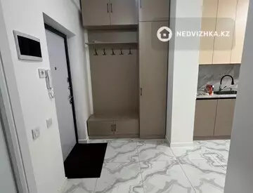 1-комнатная квартира, этаж 2 из 6, 47 м², На длительный срок