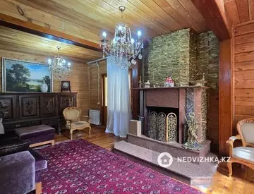 5-комнатный дом, 12 соток, 200 м², На длительный срок