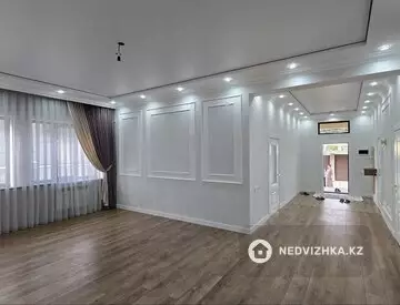 5-комнатный дом, 5.8 соток, 173 м²