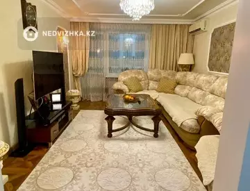 3-комнатная квартира, этаж 5 из 9, 60 м², На длительный срок