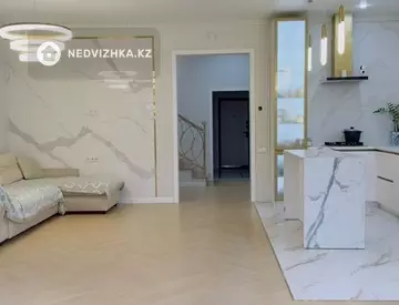 5-комнатный дом, 4 соток, 235 м²