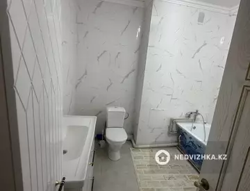 2-комнатная квартира, этаж 8 из 16, 100 м², На длительный срок