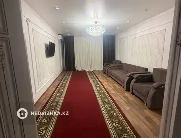2-комнатная квартира, этаж 8 из 16, 100 м², На длительный срок
