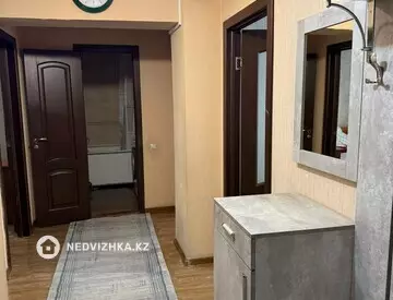 3-комнатная квартира, этаж 2 из 5, 90 м², На длительный срок
