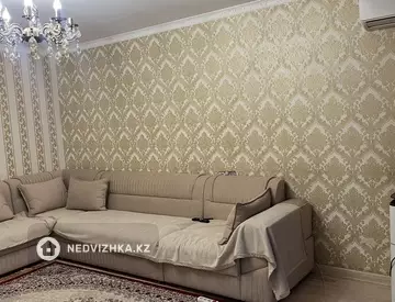 3-комнатная квартира, этаж 5 из 9, 90 м²
