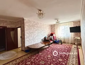 5-комнатный дом, 10 соток, 150 м²