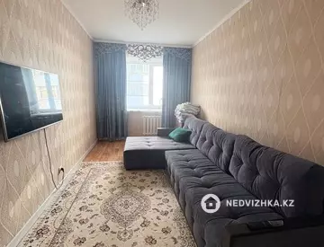 3-комнатная квартира, этаж 1 из 5, 60 м²