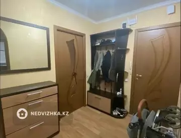 3-комнатная квартира, этаж 2 из 5, 63 м²