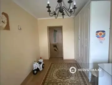 3-комнатная квартира, этаж 2 из 5, 63 м²