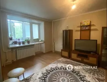 3-комнатная квартира, этаж 2 из 5, 63 м²