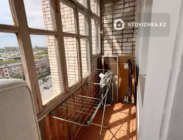 2-комнатная квартира, этаж 10 из 10, 55 м²
