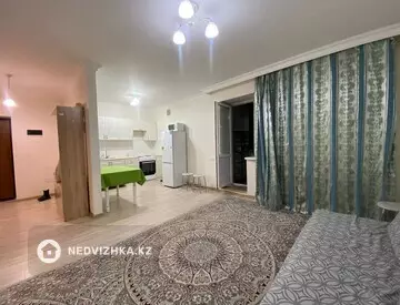 2-комнатная квартира, этаж 2 из 9, 48 м²