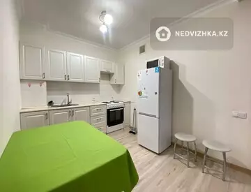 2-комнатная квартира, этаж 2 из 9, 48 м²