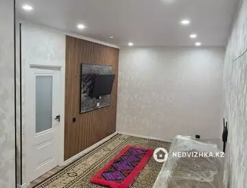 2-комнатная квартира, этаж 4 из 6, 45 м²