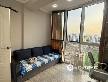 2-комнатная квартира, этаж 9 из 10, 48 м², На длительный срок