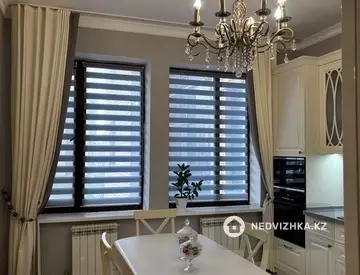 4-комнатная квартира, этаж 6 из 17, 171 м²