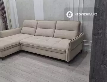 1-комнатная квартира, этаж 2 из 5, 37 м², На длительный срок