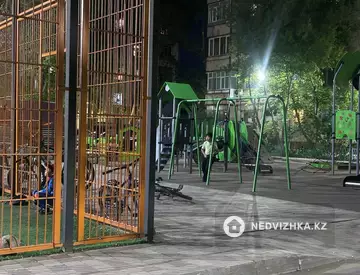 3-комнатная квартира, этаж 12 из 13, 76 м²