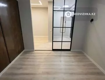 2-комнатная квартира, этаж 4 из 6, 45 м²