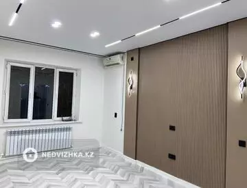 2-комнатная квартира, этаж 2 из 5, 55 м²