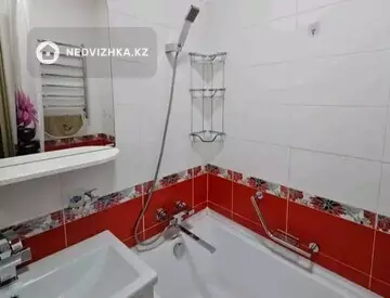 2-комнатная квартира, этаж 4 из 4, 48 м², На длительный срок