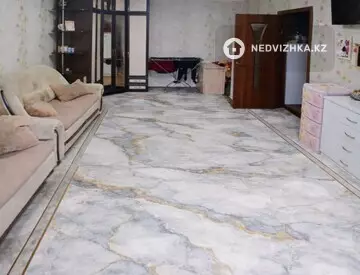 2-комнатная квартира, этаж 2 из 4, 54 м²