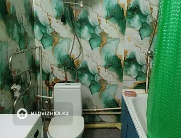 2-комнатная квартира, этаж 2 из 4, 54 м²