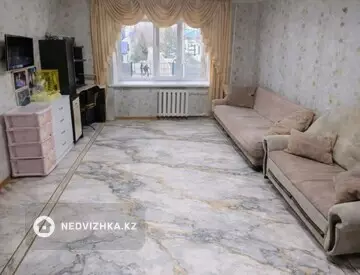 2-комнатная квартира, этаж 2 из 4, 54 м²