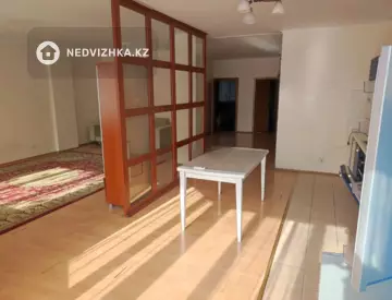 3-комнатная квартира, этаж 1 из 14, 122 м²