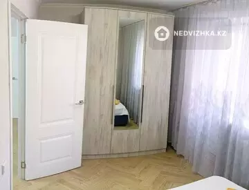2-комнатная квартира, этаж 2 из 4, 43 м², Посуточно
