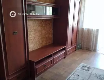 3-комнатная квартира, этаж 3 из 3, 48 м²