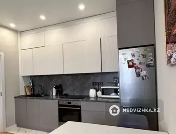 3-комнатная квартира, этаж 1 из 9, 59 м²