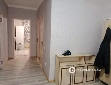 1-комнатная квартира, этаж 8 из 9, 49 м², На длительный срок