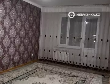 1-комнатная квартира, этаж 8 из 9, 49 м², На длительный срок
