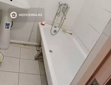 1-комнатная квартира, этаж 8 из 9, 49 м², На длительный срок