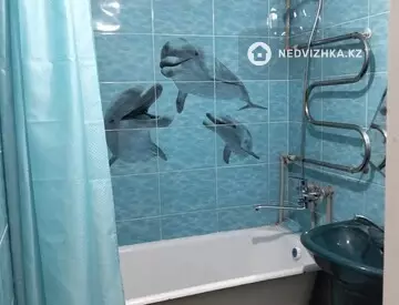 2-комнатная квартира, этаж 3 из 4, 42 м², На длительный срок