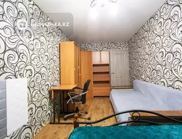 3-комнатная квартира, этаж 1 из 5, 64 м², На длительный срок