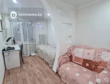 3-комнатная квартира, этаж 5 из 6, 64 м², На длительный срок