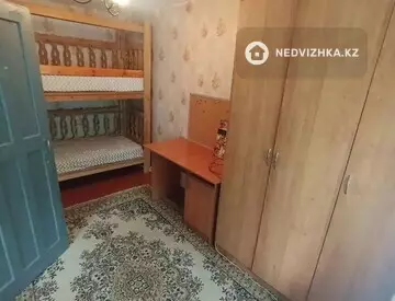 2-комнатная квартира, этаж 1 из 4, 100 м², Посуточно