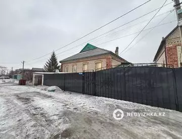 3-комнатный дом, 6 соток, 258 м²