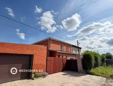 4-комнатный дуплекс, 6 соток, 200 м²