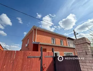 4-комнатный дуплекс, 6 соток, 200 м²