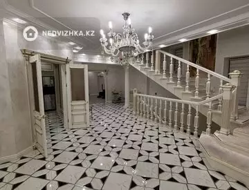 3-комнатный дом, 6.5 соток, 350 м²