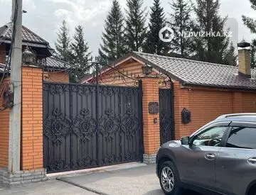 3-комнатный дом, 6.5 соток, 350 м²