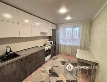 1-комнатная квартира, этаж 5 из 9, 42 м²