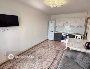 1-комнатная квартира, этаж 9 из 9, 44 м²