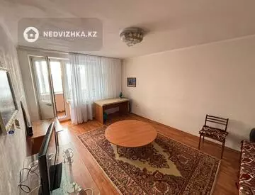 2-комнатная квартира, этаж 3 из 10, 55 м²