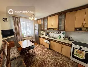 3-комнатная квартира, этаж 1 из 6, 70 м²