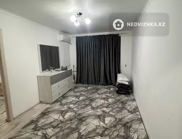 2-комнатная квартира, этаж 5 из 5, 50 м², Посуточно